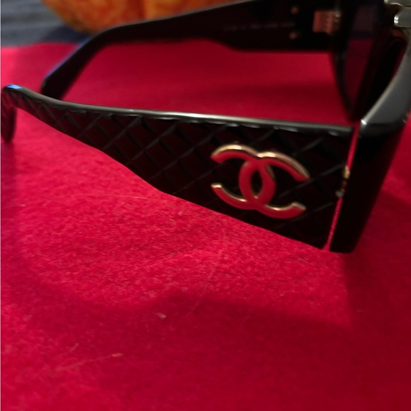 Authentic Chanel Cocomark Black Square Lens Sunglasses - Picture 4 of 16